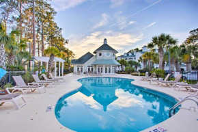 Golfers Paradise Myrtle Beach Condo with Pool!